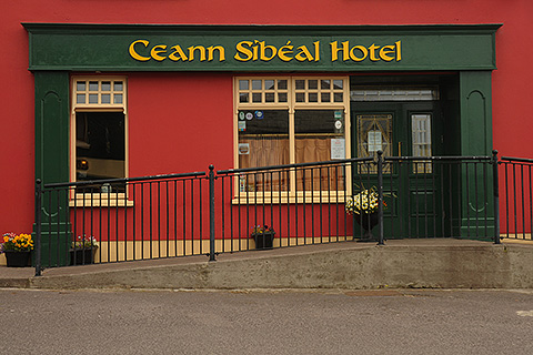 Ceann Sibéal Hotel, Ballyferriter. County Kerry | Front of Ceann Sibéal Hotel