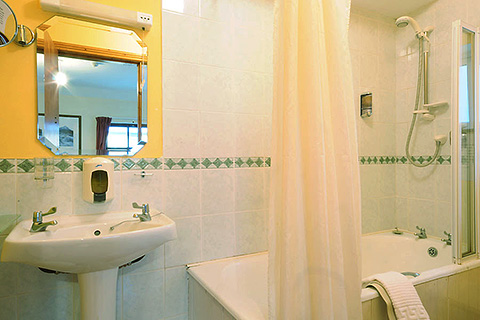 O'Connor's Guesthouse, Cloghane. County Kerry | Ensuite