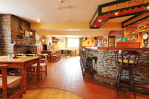 An Bóthar, Cuas. County Kerry | Bar Area
