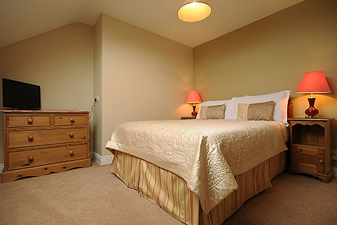 Lantern Townhouse, Dingle. County Kerry | Double Bedroom